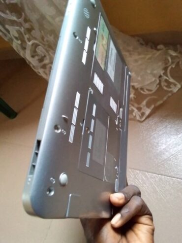 Mini laptop Toshiba Dynabook